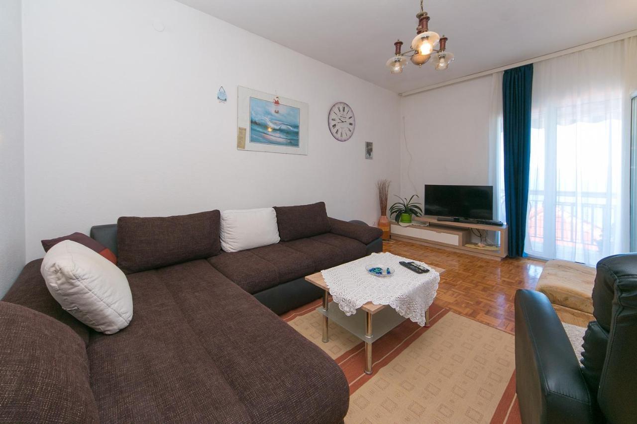 Apartments By The Sea Brist, Makarska - 15714 Podaca Luaran gambar