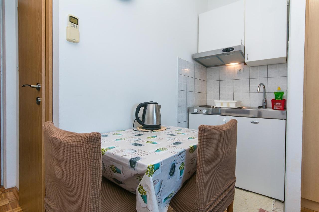 Apartments By The Sea Brist, Makarska - 15714 Podaca Luaran gambar