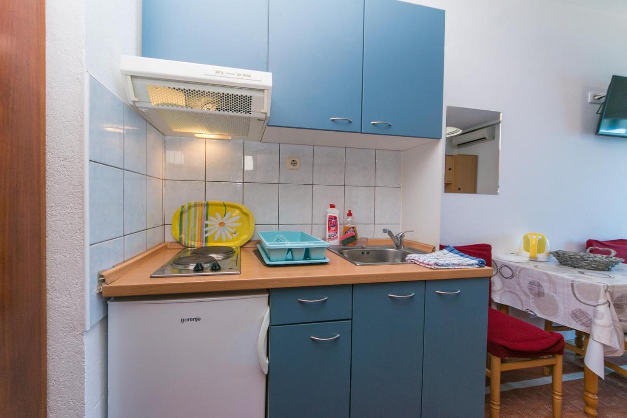 Apartments By The Sea Brist, Makarska - 15714 Podaca Luaran gambar