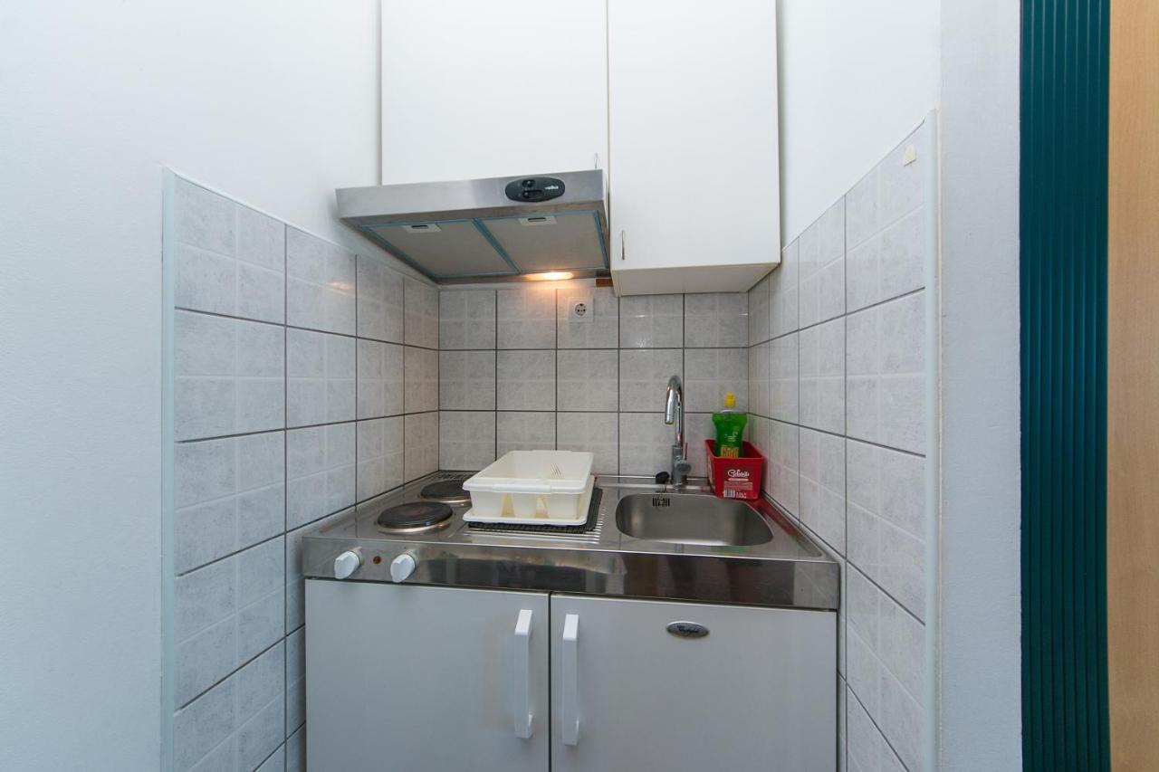 Apartments By The Sea Brist, Makarska - 15714 Podaca Luaran gambar